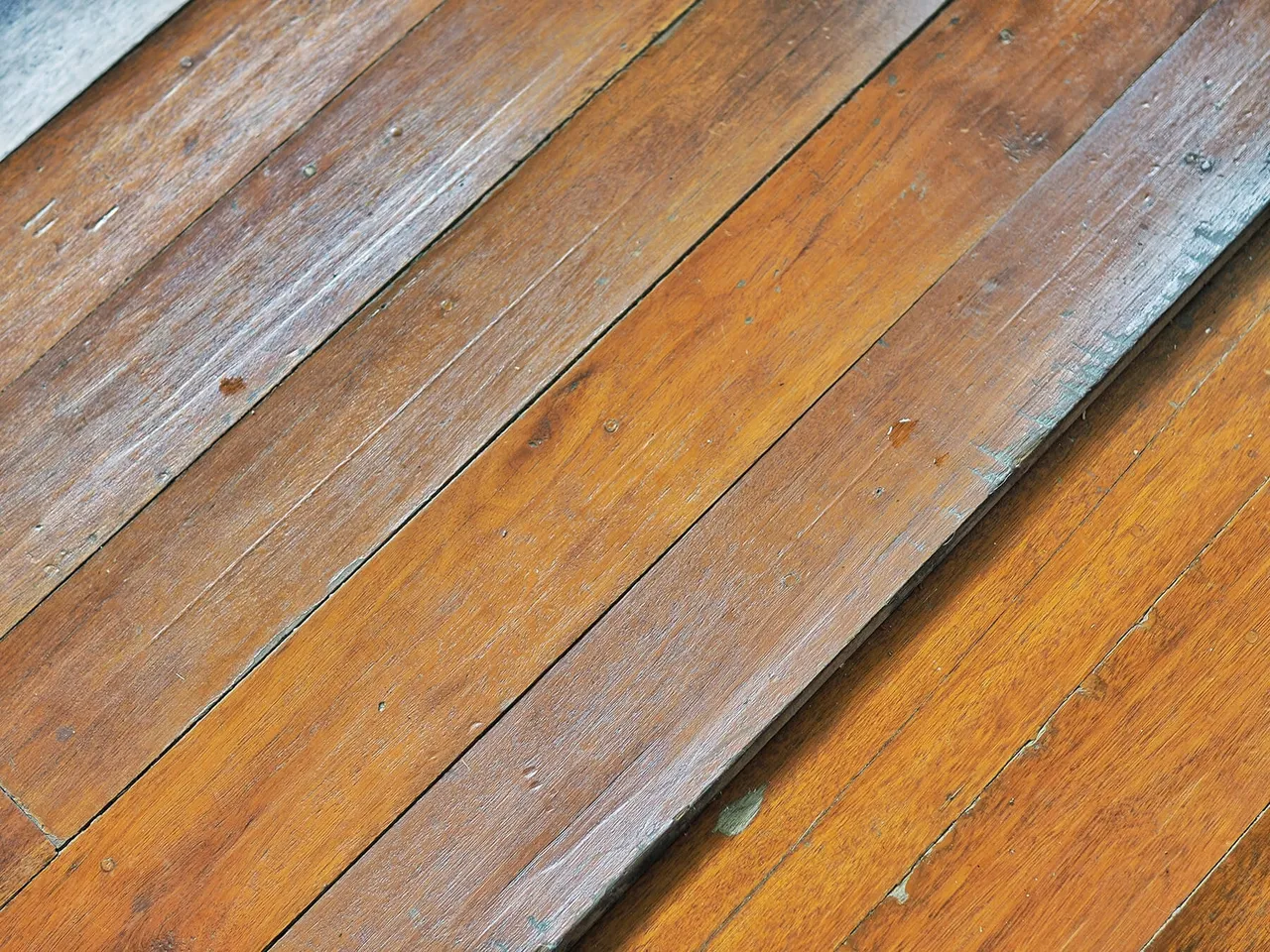 Preventing Wood Floors from Warping: Causes and Solutions