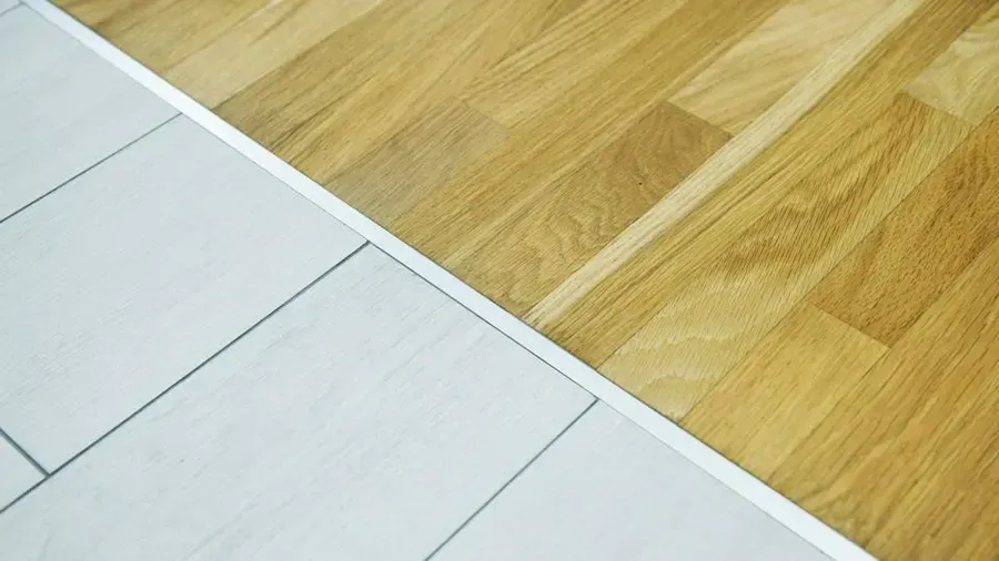 The Benefits of Hardwood Floors: Why Choose Hardwood Over Tile?